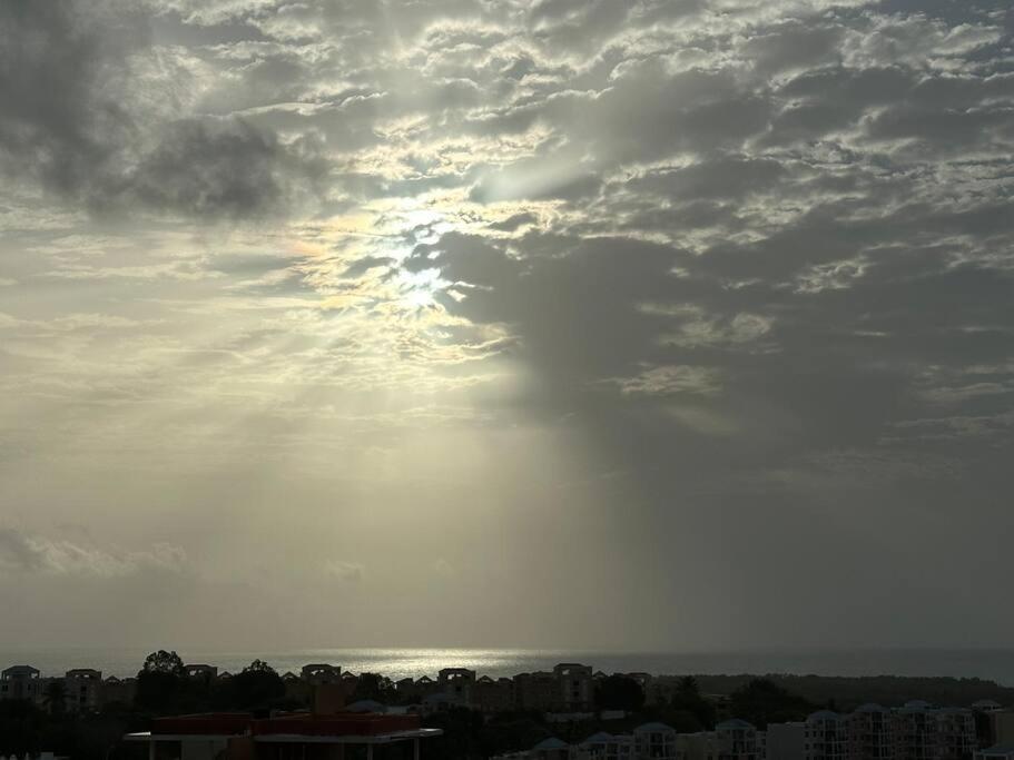 Ocean & Mountains View, Marina, Ferry, Vista Mar, Costa Esmeralda Ceiba 외부 사진